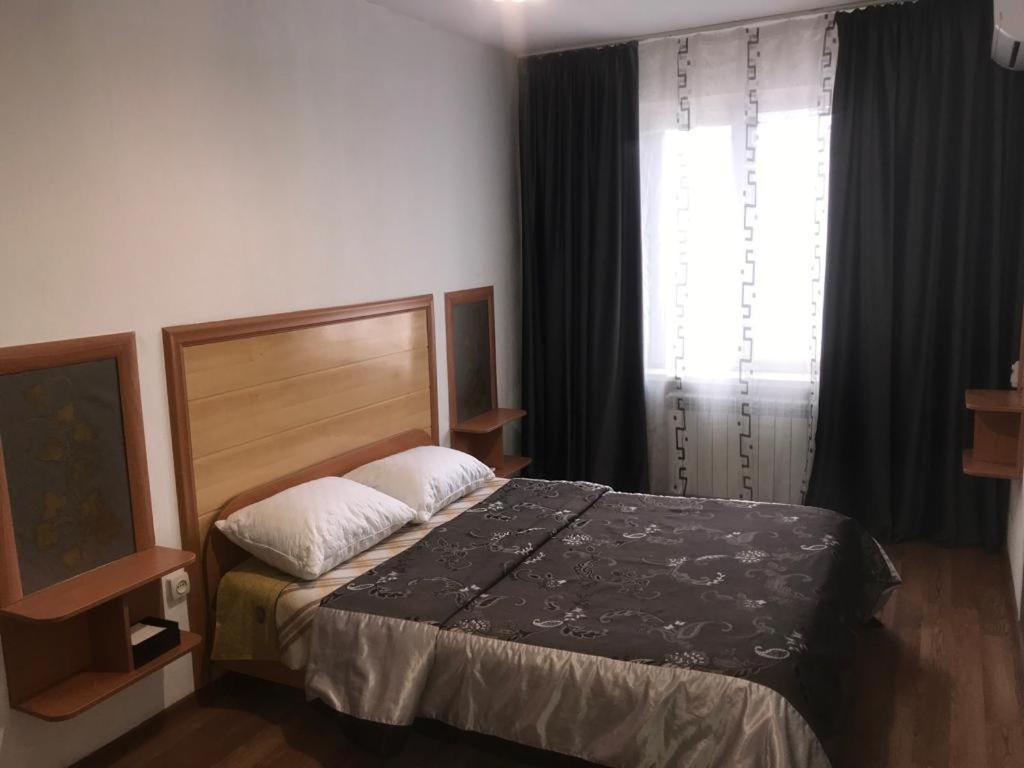 2 Rooms Apartment Near Kaznu, Botanical Garden,Un, Atakent, Forum Almaty Eksteriør bilde